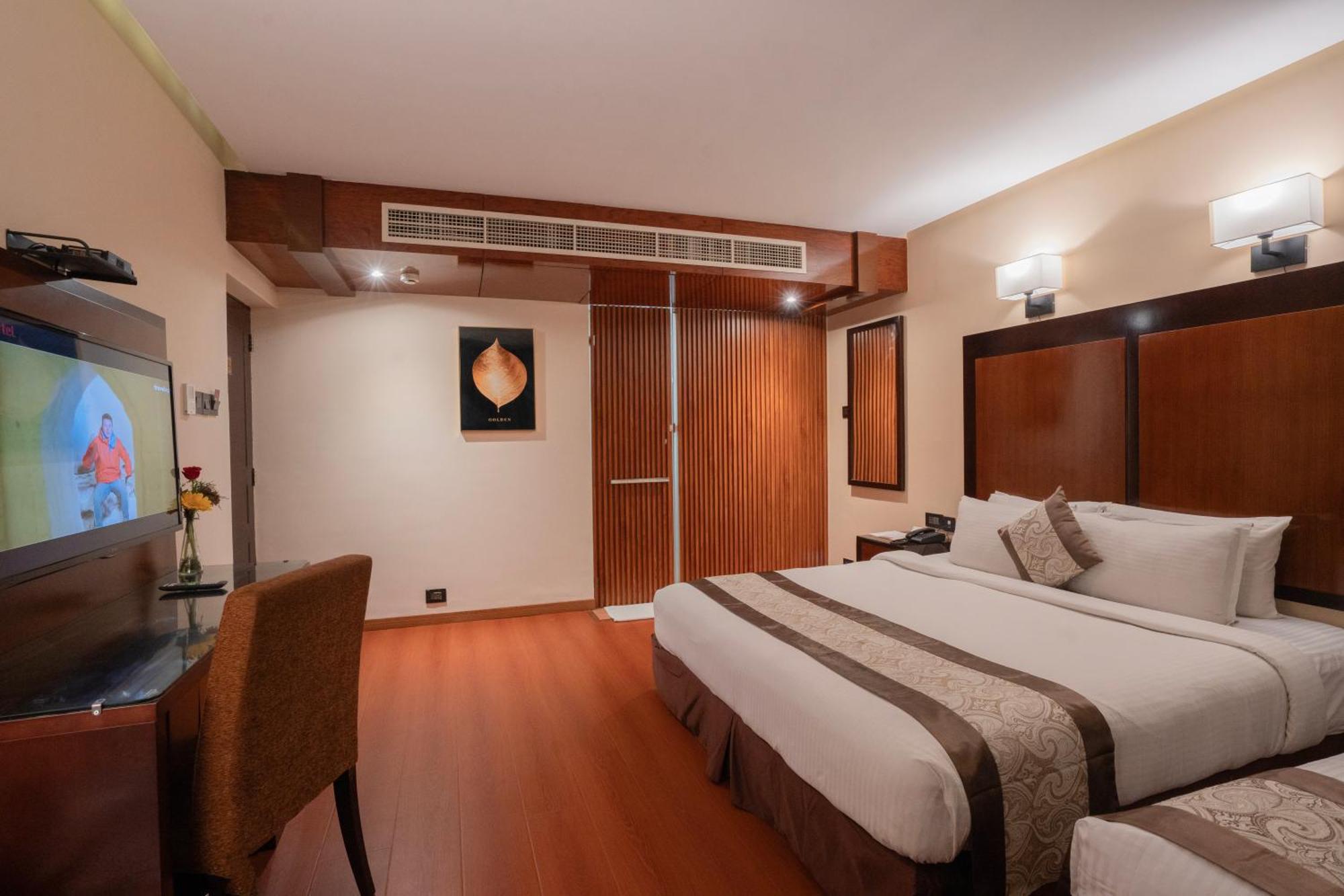 Park Avenue Hotel Nungambakkam Madras Buitenkant foto